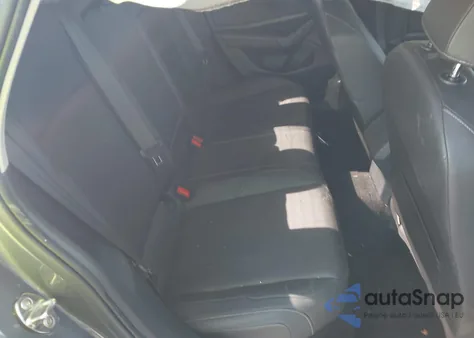 2019 Volkswagen Jetta 1.4T R-Line/1.4T S/1.4T Se z USA, uszkodzony, nr VIN 3VWC57BU6KM192559